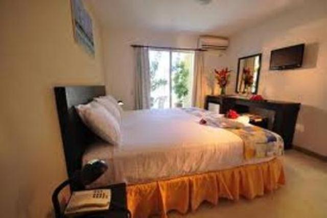 Hotel Kokobay Las Piedras Bilik gambar